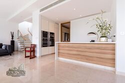 Parvis (D10), Condominium #350590951